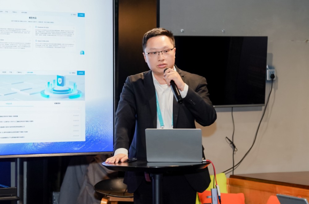 圖片 9.jpg 圖片 9.jpg